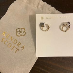 Kendra Scott Maggie Huggies in Gold Filigree